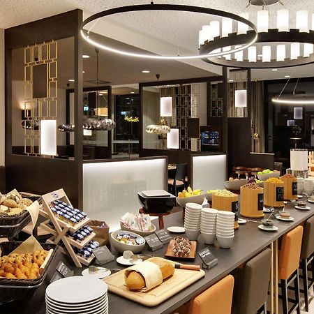 Hilton Garden Inn Zurich Limmattal Spreitenbach Extérieur photo