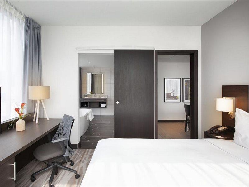 Hilton Garden Inn Zurich Limmattal Spreitenbach Extérieur photo
