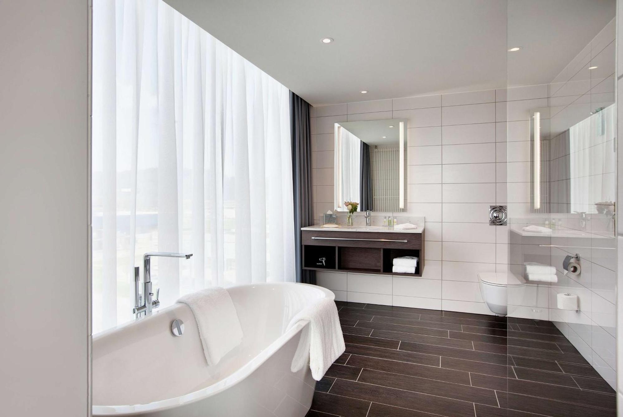 Hilton Garden Inn Zurich Limmattal Spreitenbach Extérieur photo